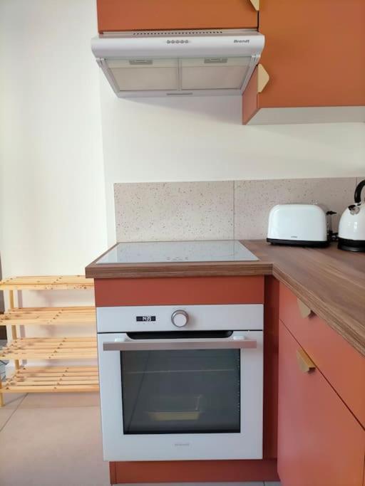 "Le Boheme", Logement Cosy, Au Calme Vertrieu Bagian luar foto