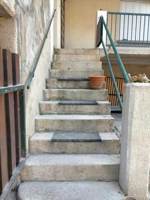"Le Boheme", Logement Cosy, Au Calme Vertrieu Bagian luar foto